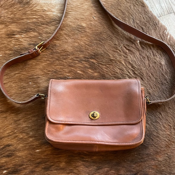 Coach Handbags - NOT FOR SALE!! SOLD ON DIFF PLATFORM